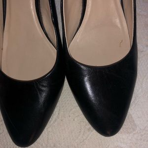 Cole Haan 9.5 black heels. Lovely condition